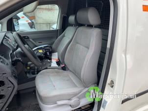 Gebruikte Veiligheidsgordel links-voor Volkswagen Caddy III (2KA,2KH,2CA,2CH) 1.9 TDI Prijs € 50,00 Margeregeling aangeboden door Autodemontagebedrijf De Mars