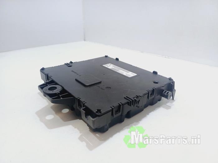 Gebruikte Module Bodycontrol Renault Kangoo Express (FW) ZE Prijs € 45,00 Margeregeling aangeboden door Autodemontagebedrijf De Mars