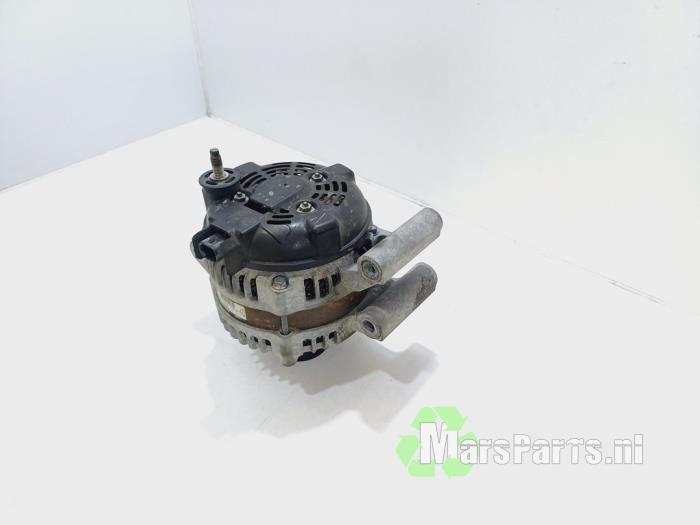 Gebruikte Dynamo Opel Insignia 2.0 SIDI Eco Turbo 16V Prijs € 100,00 Margeregeling aangeboden door Autodemontagebedrijf De Mars