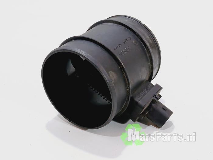 Gebruikte Luchtmassameter Opel Astra J (PC6/PD6/PE6/PF6) 2.0 CDTI 16V 160 Ecotec Prijs € 30,00 Margeregeling aangeboden door Autodemontagebedrijf De Mars