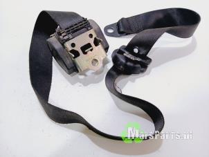 Gebruikte Veiligheidsgordel rechts-voor Peugeot Boxer (U9) 2.2 HDi 100 Euro 4 Prijs € 150,00 Margeregeling aangeboden door Autodemontagebedrijf De Mars