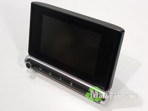 Gebruikte Display Multi Media regelunit Citroen C4 Cactus (0B/0P) 1.6 e-Hdi 92 Prijs € 295,00 Margeregeling aangeboden door Autodemontagebedrijf De Mars