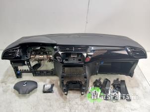 Gebruikte Airbag set + dashboard Citroen DS3 Cabrio (SB) 1.6 e-HDi Prijs € 450,00 Margeregeling aangeboden door Autodemontagebedrijf De Mars