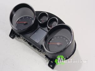 Gebruikte Tellerklok Opel Meriva 1.4 16V Ecotec Prijs € 70,00 Margeregeling aangeboden door Autodemontagebedrijf De Mars