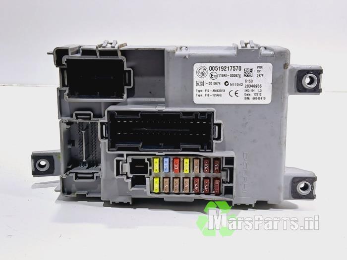 Computer Body Control van een Opel Combo 1.3 CDTI 16V ecoFlex 2012