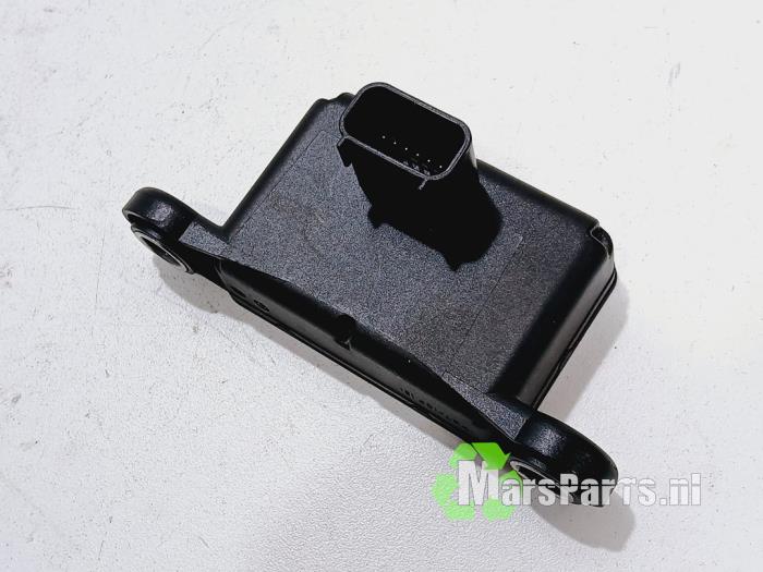 Esp computer van een Opel Insignia Sports Tourer 1.4 Turbo 16V Ecotec 2012