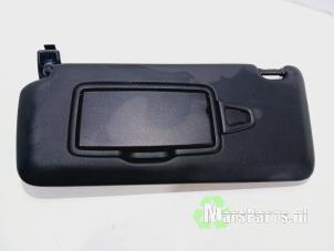 Gebruikte Zonneklep Mercedes A (W176) 1.6 A-180 16V Prijs € 45,00 Margeregeling aangeboden door Autodemontagebedrijf De Mars