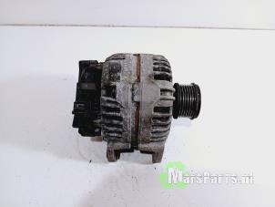 Gebruikte Alternator Renault Twingo II (CN) 1.5 dCi 90 FAP Prijs € 30,00 Margeregeling aangeboden door Autodemontagebedrijf De Mars