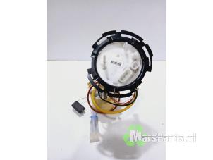 Gebruikte Tank element Pomp Landrover Range Rover Velar (LY) 5.0 V8 32V SVR Prijs € 145,00 Margeregeling aangeboden door Autodemontagebedrijf De Mars