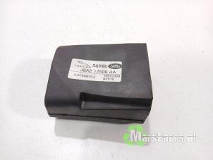 Gebruikte Antenne (diversen) Landrover Range Rover Velar (LY) 5.0 V8 32V SVR Prijs € 25,00 Margeregeling aangeboden door Autodemontagebedrijf De Mars