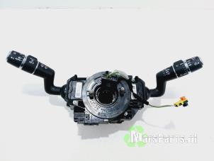 Gebruikte Stuurkolomschakelaar Landrover Range Rover Velar (LY) 5.0 V8 32V SVR Prijs € 40,00 Margeregeling aangeboden door Autodemontagebedrijf De Mars