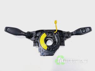 Gebruikte Licht + Raw Schakelaar Ford B-Max (JK8) 1.0 EcoBoost 12V 120 Prijs € 40,00 Margeregeling aangeboden door Autodemontagebedrijf De Mars