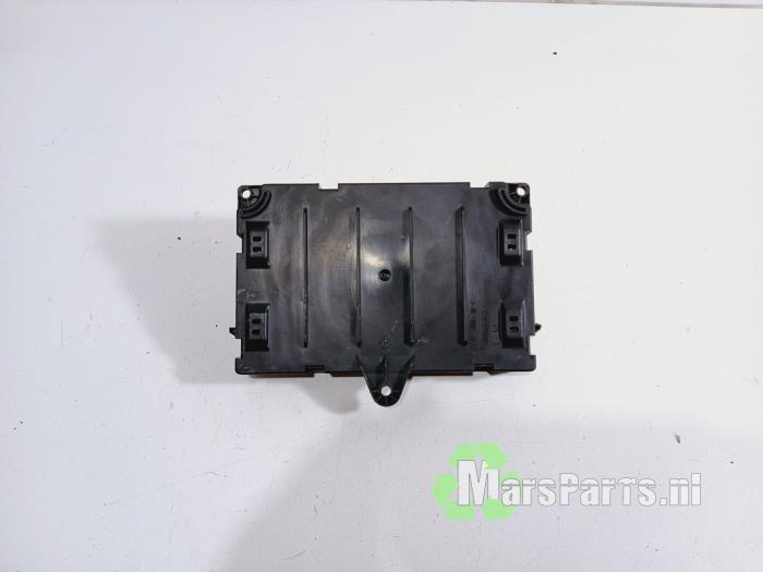 Gebruikte BCM Peugeot Partner Tepee (7A/B/C/D/E/F/G/J/P/S) 1.6 HDI 90 16V Phase 1 Prijs € 45,00 Margeregeling aangeboden door Autodemontagebedrijf De Mars