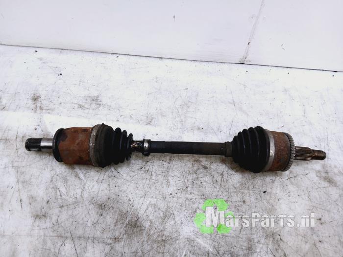 Gebruikte Steekas links-voor Landrover Range Rover Sport (LS) 2.7 TDV6 24V Prijs € 100,00 Margeregeling aangeboden door Autodemontagebedrijf De Mars