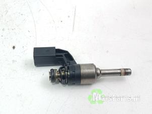 Gebruikte Injector (benzine injectie) Volkswagen Touran (1T1/T2) 1.4 16V TSI 140 Prijs € 36,00 Margeregeling aangeboden door Autodemontagebedrijf De Mars