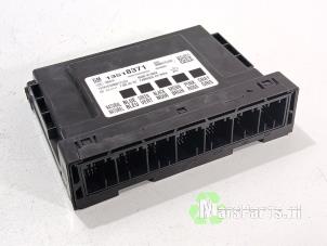 Gebruikte Bodycontrol Module Opel Astra K 1.6 CDTI 110 16V Prijs € 40,00 Margeregeling aangeboden door Autodemontagebedrijf De Mars
