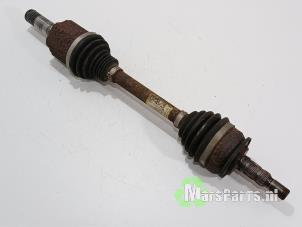 Gebruikte Aandrijfas links-voor Opel Astra K 1.6 CDTI 110 16V Prijs € 150,00 Margeregeling aangeboden door Autodemontagebedrijf De Mars