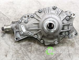 Gebruikte Differentieel voor Landrover Range Rover Velar (LY) 5.0 V8 32V SVR Prijs € 1.000,00 Margeregeling aangeboden door Autodemontagebedrijf De Mars