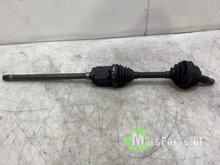 Gebruikte Steekas rechts-voor BMW X5 (E53) 4.4 V8 32V Prijs € 125,00 Margeregeling aangeboden door Autodemontagebedrijf De Mars