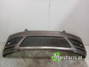 Gebruikte Voorbumper Ford Focus 2 C+C 2.0 TDCi 16V Prijs € 100,00 Margeregeling aangeboden door Autodemontagebedrijf De Mars