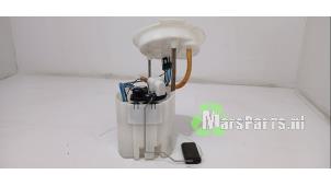 Gebruikte Tank element Pomp Mini Clubman (F54) 2.0 Cooper S 16V Prijs € 100,00 Margeregeling aangeboden door Autodemontagebedrijf De Mars