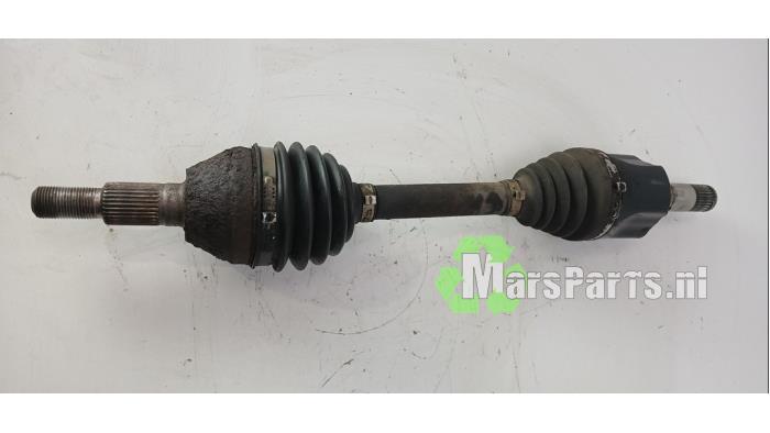 Gebruikte Steekas links-voor Opel Antara (LA6) 2.4 16V 4x4 Prijs € 60,00 Margeregeling aangeboden door Autodemontagebedrijf De Mars