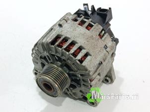 Gebruikte Dynamo Ford Mondeo IV 2.0 TDCi 163 16V Prijs € 135,00 Margeregeling aangeboden door Autodemontagebedrijf De Mars