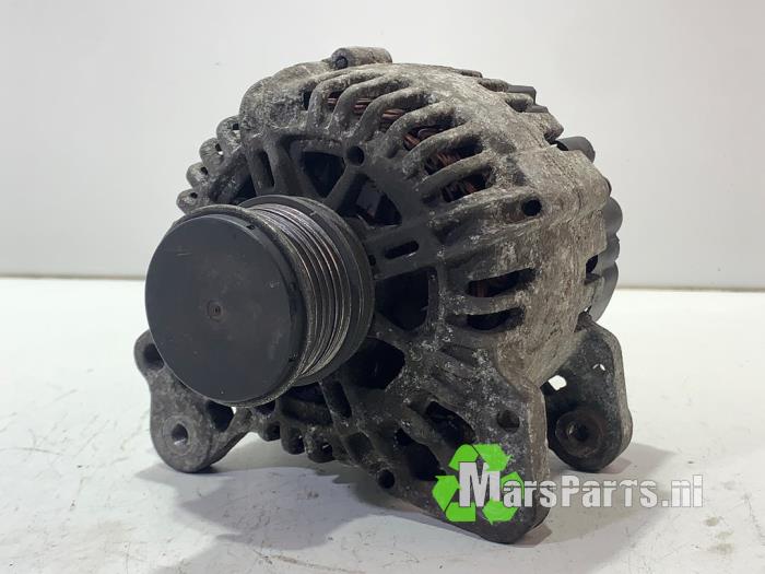 Gebruikte Dynamo Volkswagen Caddy III (2KA,2KH,2CA,2CH) 1.9 TDI Prijs € 30,00 Margeregeling aangeboden door Autodemontagebedrijf De Mars