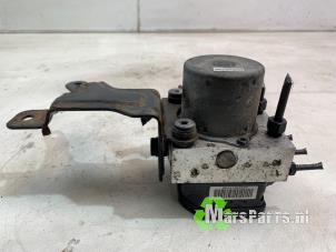 Gebruikte ABS Pomp Kia Rio III (UB) 1.2 CVVT 16V Prijs € 150,00 Margeregeling aangeboden door Autodemontagebedrijf De Mars