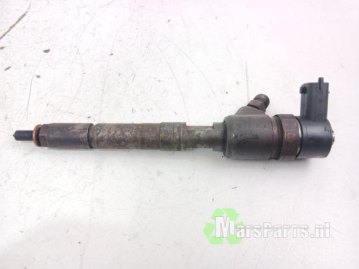 Verstuiver (diesel) van een Opel Corsa D 1.3 CDTi 16V ecoFLEX 2010