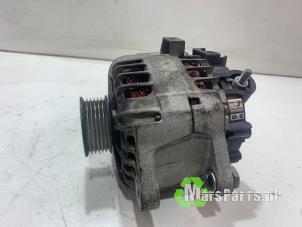 Gebruikte Alternator Hyundai i30 Crosswagon (WWH) 1.4 CVVT 16V Prijs € 40,00 Margeregeling aangeboden door Autodemontagebedrijf De Mars