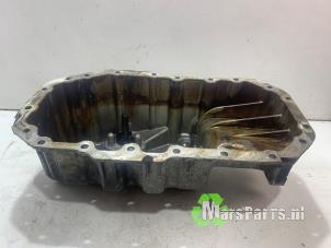 Gebruikte Carterpan Volkswagen Golf V Variant (1K5) 1.4 TSI 122 16V Prijs € 30,00 Margeregeling aangeboden door Autodemontagebedrijf De Mars