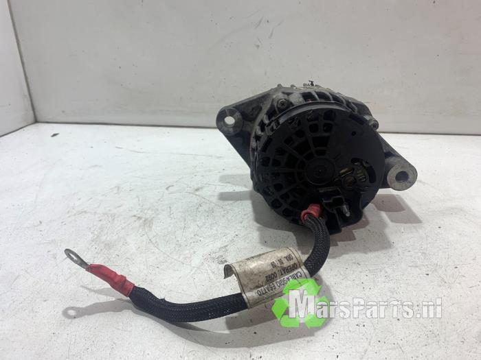 Dynamo van een Opel Combo 1.6 CDTI 16V 2014