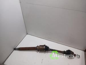 Gebruikte Steekas rechts-voor Fiat Bravo (198A) 1.6 JTD Multijet 105 Prijs € 50,00 Margeregeling aangeboden door Autodemontagebedrijf De Mars