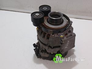 Gebruikte Alternator Audi A5 (F53/F5P) 2.0 45 TFSI Mild Hybrid 16V Quattro Prijs € 130,00 Margeregeling aangeboden door Autodemontagebedrijf De Mars