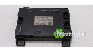 Gebruikte Bodycontrol Module Tesla Model S 85D Prijs € 150,00 Margeregeling aangeboden door Autodemontagebedrijf De Mars