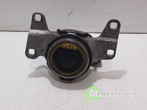 Gebruikte Motorsteun Volvo V40 (MV) 2.0 D2 16V Prijs € 25,00 Margeregeling aangeboden door Autodemontagebedrijf De Mars