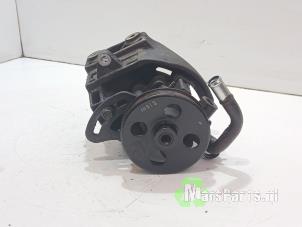 Gebruikte Stuurpomp Chevrolet Spark (M300) 1.0 16V Bifuel Prijs € 25,00 Margeregeling aangeboden door Autodemontagebedrijf De Mars