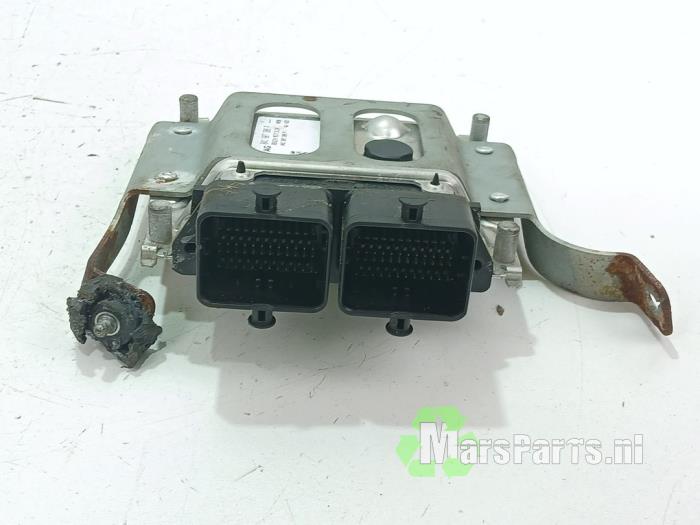 Gebruikte Computer Motormanagement Volkswagen Up! (121) 1.0 12V 60 Prijs € 75,00 Margeregeling aangeboden door Autodemontagebedrijf De Mars