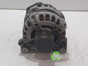 Gebruikte Dynamo Volkswagen Up! (121) 1.0 12V 60 Prijs € 30,00 Margeregeling aangeboden door Autodemontagebedrijf De Mars