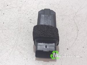 Gebruikte Sam module Renault Megane II (BM/CM) 1.6 16V Prijs € 30,00 Margeregeling aangeboden door Autodemontagebedrijf De Mars