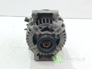 Gebruikte Dynamo Opel Corsa E 1.0 SIDI Turbo 12V Prijs € 35,00 Margeregeling aangeboden door Autodemontagebedrijf De Mars
