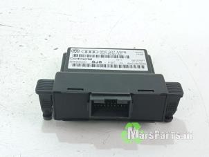 Gebruikte Comfort Module Volkswagen Polo V (6R) 1.2 TDI 12V BlueMotion Prijs € 20,00 Margeregeling aangeboden door Autodemontagebedrijf De Mars