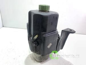 Gebruikte Stuurbekrachtiging Pomp Skoda Fabia (6Y2) 1.4i Prijs € 90,00 Margeregeling aangeboden door Autodemontagebedrijf De Mars