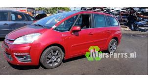 Gebruikte Steekas links-voor Citroen C4 Picasso (UD/UE/UF) 1.6 16V THP 155 Prijs € 50,00 Margeregeling aangeboden door Autodemontagebedrijf De Mars