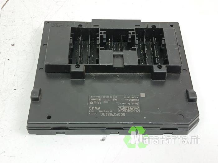 Gebruikte Bodycontrol Module Volkswagen Crafter (SY) 2.0 TDI FWD Prijs € 75,00 Margeregeling aangeboden door Autodemontagebedrijf De Mars