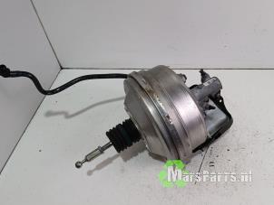 Gebruikte Rembooster Audi A6 Avant (C7) 3.0 TDI V6 24V Quattro Prijs € 110,00 Margeregeling aangeboden door Autodemontagebedrijf De Mars