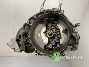 Gebruikte Automaatbak Alfa Romeo 159 (939AX) 2.2 JTS 16V Prijs € 950,00 Margeregeling aangeboden door Autodemontagebedrijf De Mars