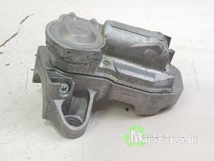 Gebruikte Stuurslot Mercedes Sprinter 3,5t (906.63) 313 CDI 16V Prijs € 60,00 Margeregeling aangeboden door Autodemontagebedrijf De Mars