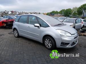 Gebruikte Cardanas rechts-voor (VWA) Citroen C4 Picasso (UD/UE/UF) 1.6 16V VTi 120 Prijs € 40,00 Margeregeling aangeboden door Autodemontagebedrijf De Mars